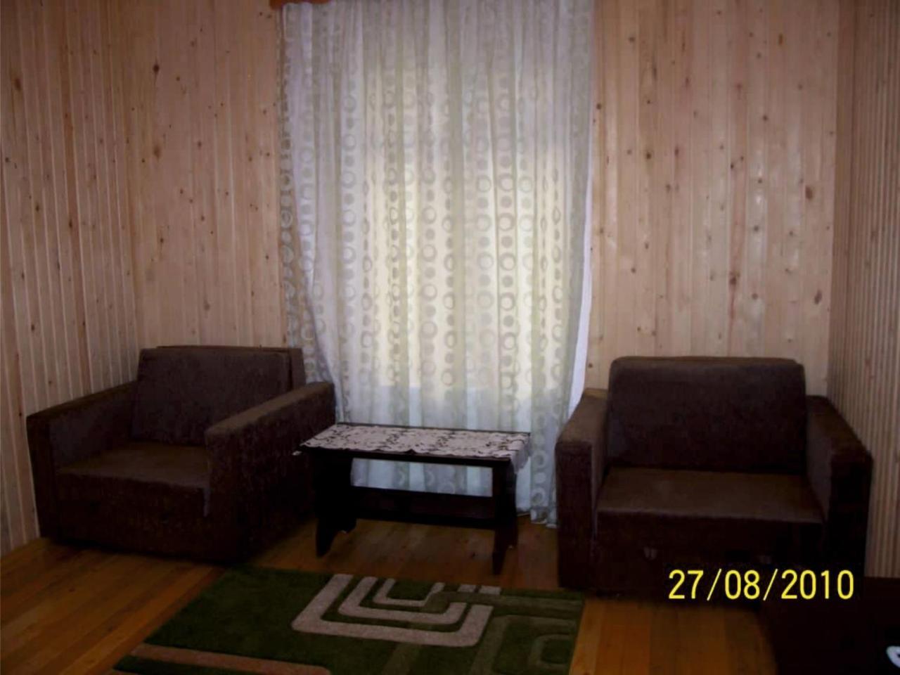 Kish Adasi Şǝki 외부 사진